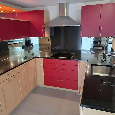 Appartement Moderne 6-personen-wohnung Mit Dachterrasse Am Pizol *