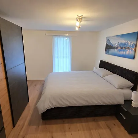Appartement Moderne 6-personen-wohnung Mit Dachterrasse Am Pizol Mels